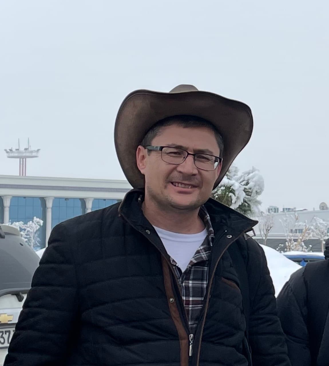 Rustam Ibrohimov - Owner of Rustam Trucking LLC